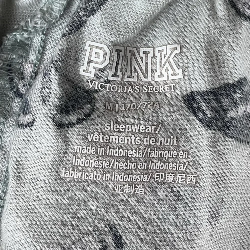 PINK Victoria’s Secret Butterfly Pajama Shorts Medium Low Rise Green Flip Waist